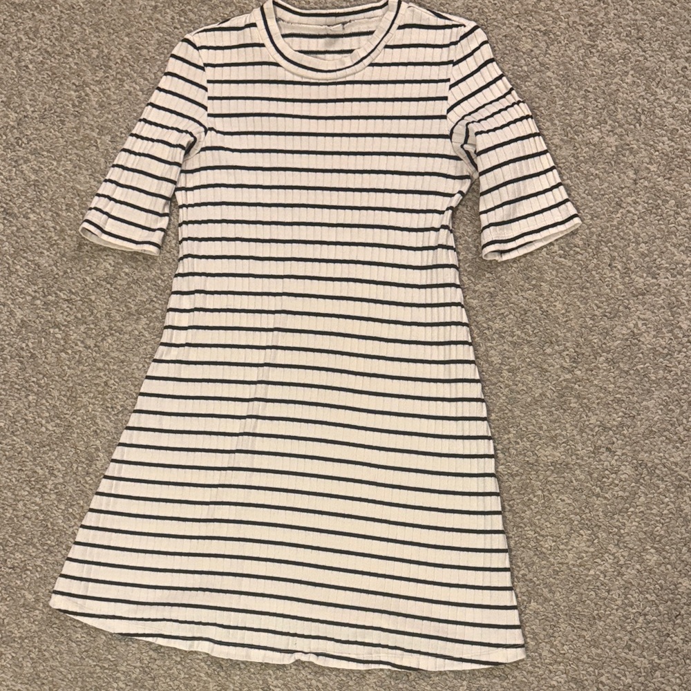 Uniqlo Black and White Striped Mini Dress